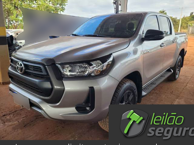 LOTE 006 TOYOTA HILUX CD 2024