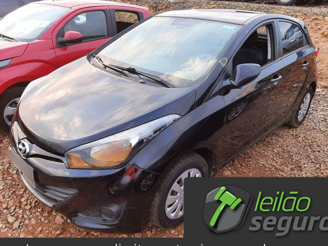 LOTE 023 HYUNDAI HB20 2015