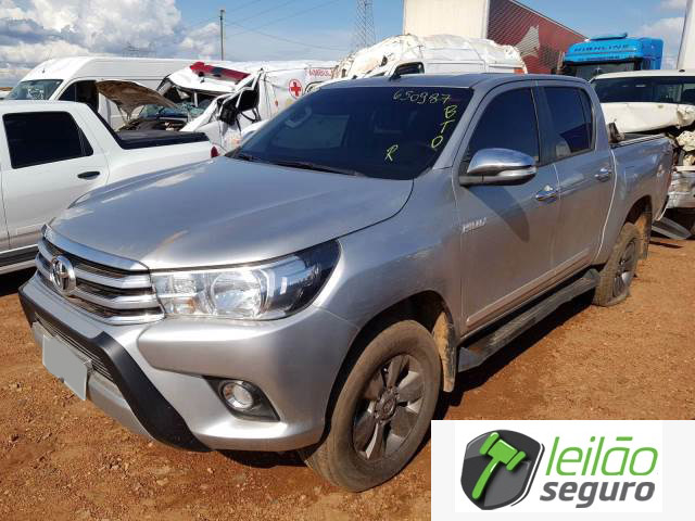 LOTE 024  TOYOTA/HILUX CD SRV 2.8 D-4D TURBO 2017