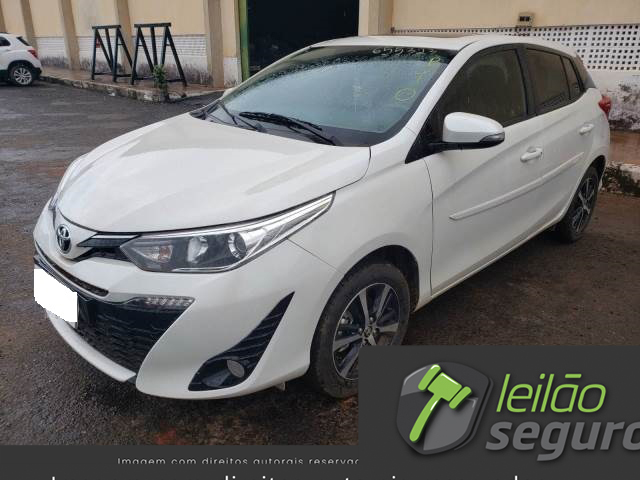 LOTE 006 TOYOTA YARIS XLS CONNECT CVT 1.5 16V DUAL VVT 2022