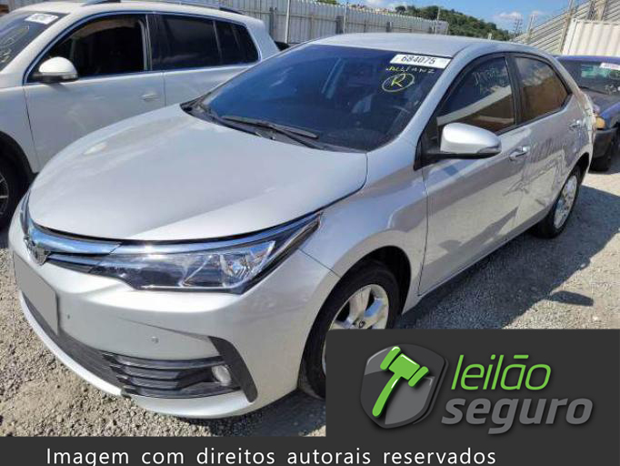 LOTE 04 - TOYOTA COROLLA 2017