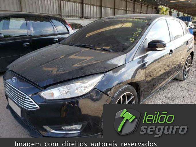 LOTE 001 FORD FOCUS 2015