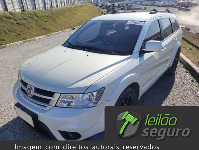 LOTE 004 FIAT FREEMONT 2014