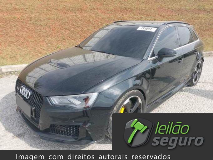 LOTE 002 AUDI RS3 SPORTBACK 2016