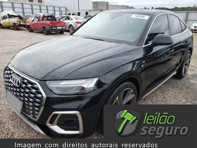 LOTE 014 AUDI Q5 2022