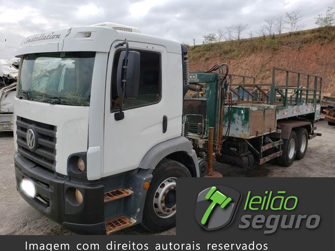 LOTE 025 VOLKSWAGEN CONSTELLATION 2012