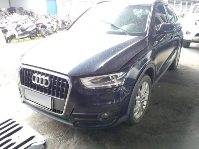 LOTE 001 Audi Q3 2.0 TFSI AMBIENTE QUATTRO S TRONIC 2015
