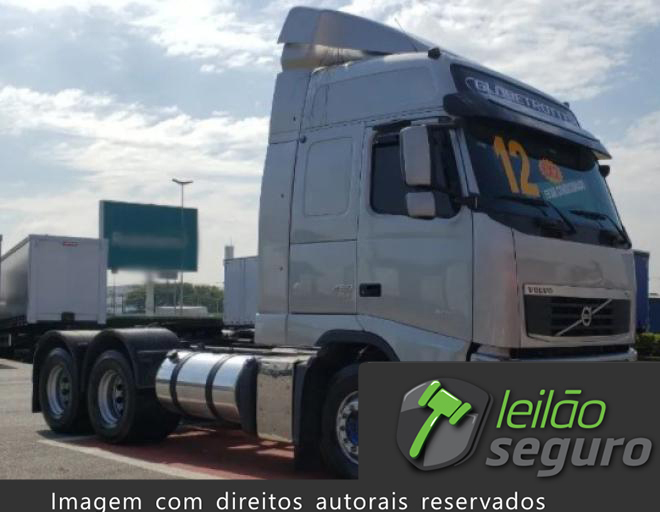 LOTE 017 VOLVO FH-460 2012