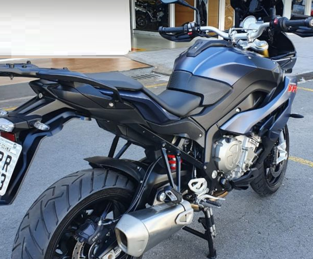 Lote 004 - BMW S 1000 XR 2018