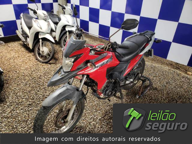 LOTE 004 2016 HONDA XRE 190