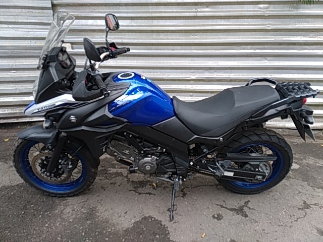 LOTE 030 V-STROM650 XT 2023/2024