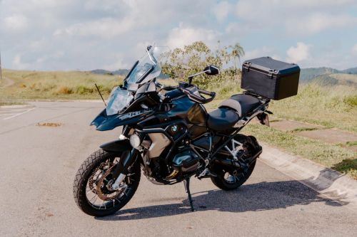 LOTE 012 BMW R 1250 GS PREMIUM ADVENTURE TRIPLE BLACK 