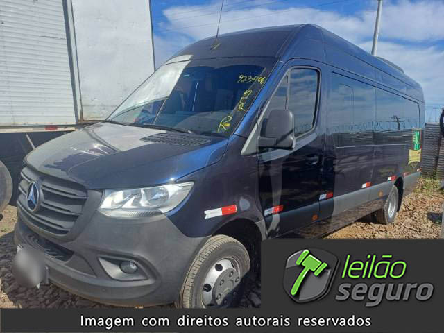 LOTE 030 MERCEDES BENZ SPRINTER